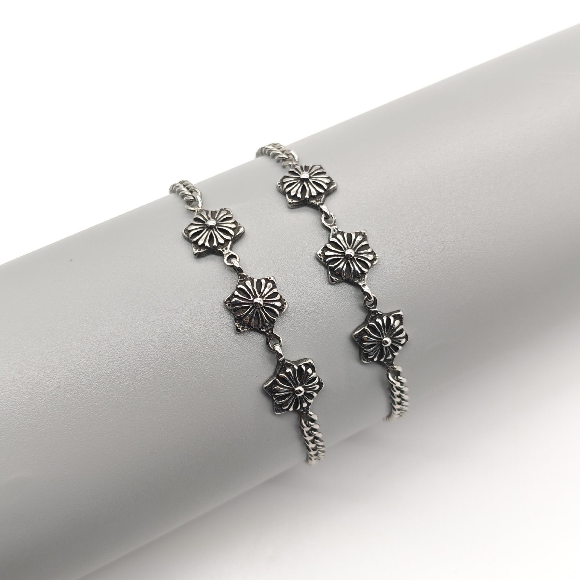 Chrome Hearts versatile 3 flower ball bracelet