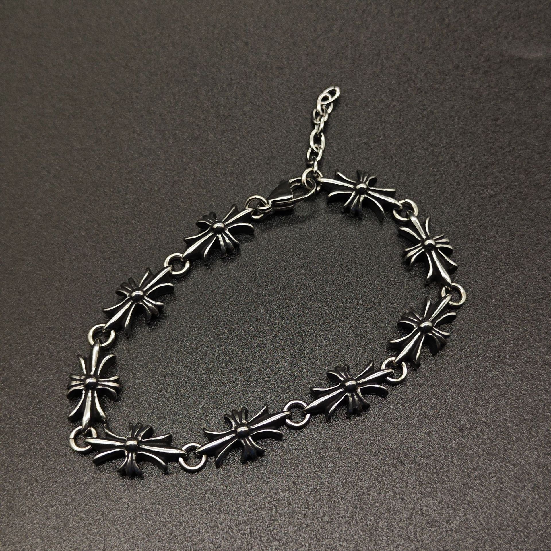 Chrome Hearts Retro Long Cross Flower Bracelet