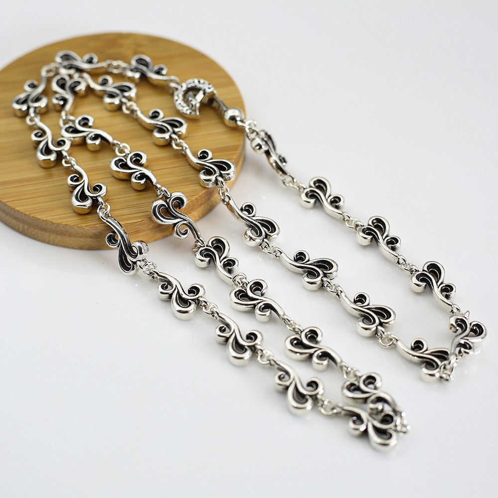 Retro distressed lily of the valley necklace